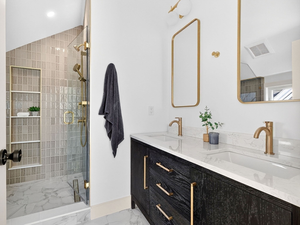 202 Powder House Boulevard, Unit 2 Somerville, MA 02144 - Photo 16 of 30