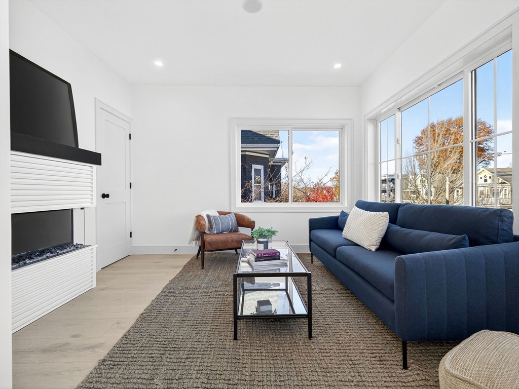 202 Powder House Boulevard, Unit 2 Somerville, MA 02144 - Photo 7 of 30