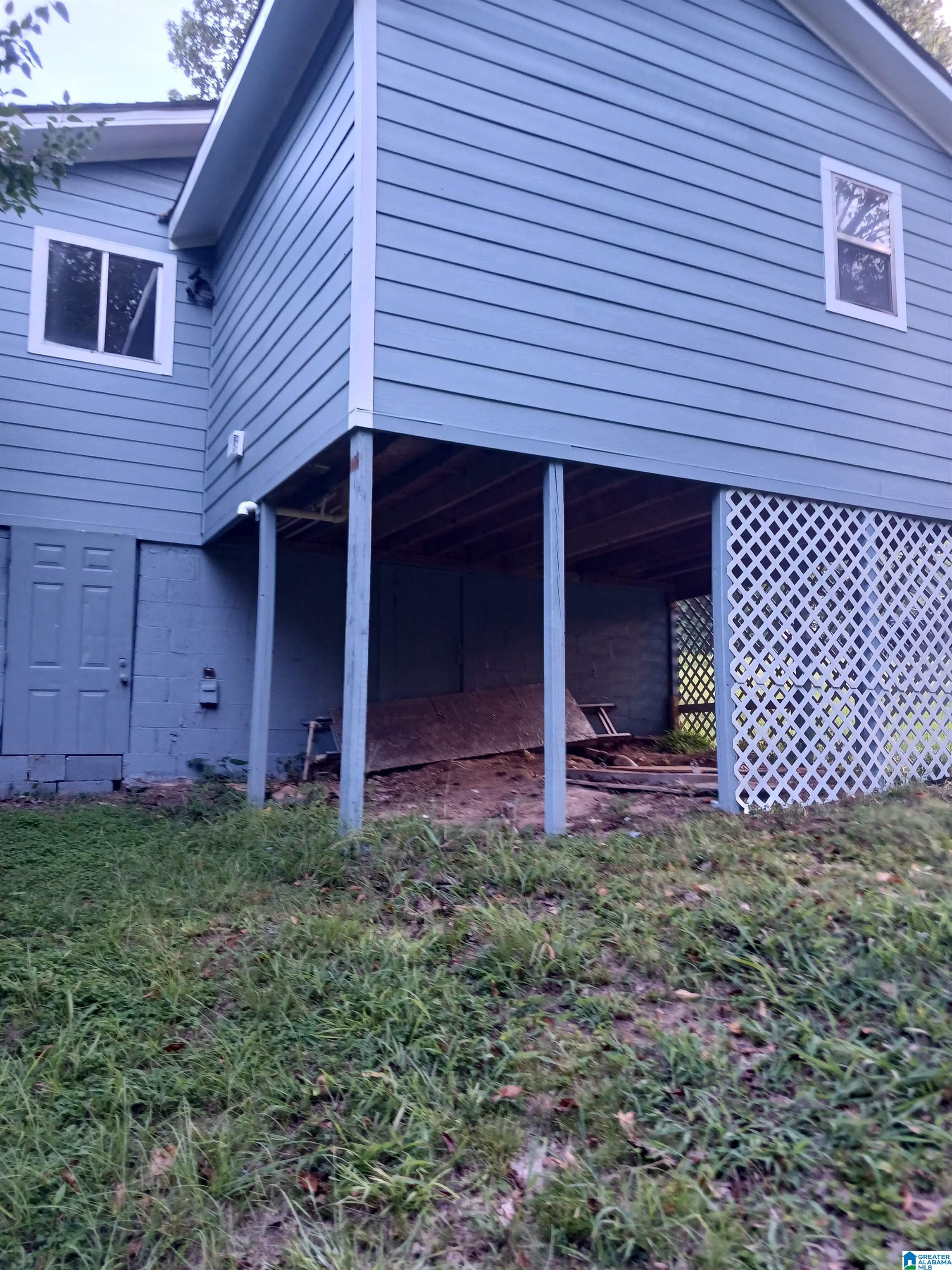 2012 Rambow Avenue Southwest Birmingham, AL 35211 - Photo 3 of 11 Gallery Image 3