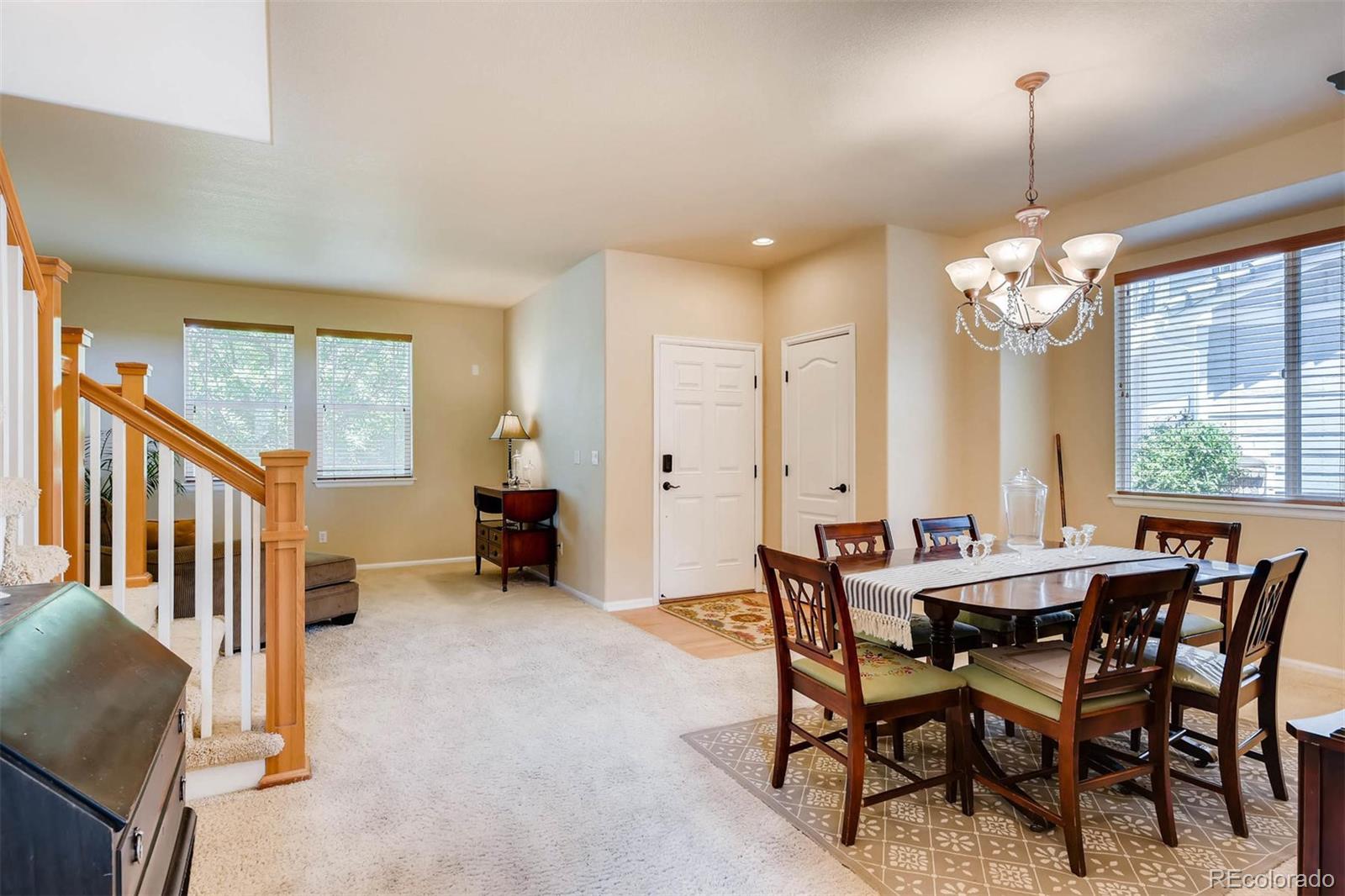 10982 Ashurst Lane Highlands Ranch, CO 80130 - Photo 4 of 32 Gallery Image 4