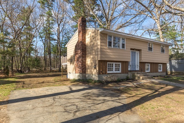 14 Flash Road North Reading, MA 01864 - Photo 2 of 16 Gallery Image 2