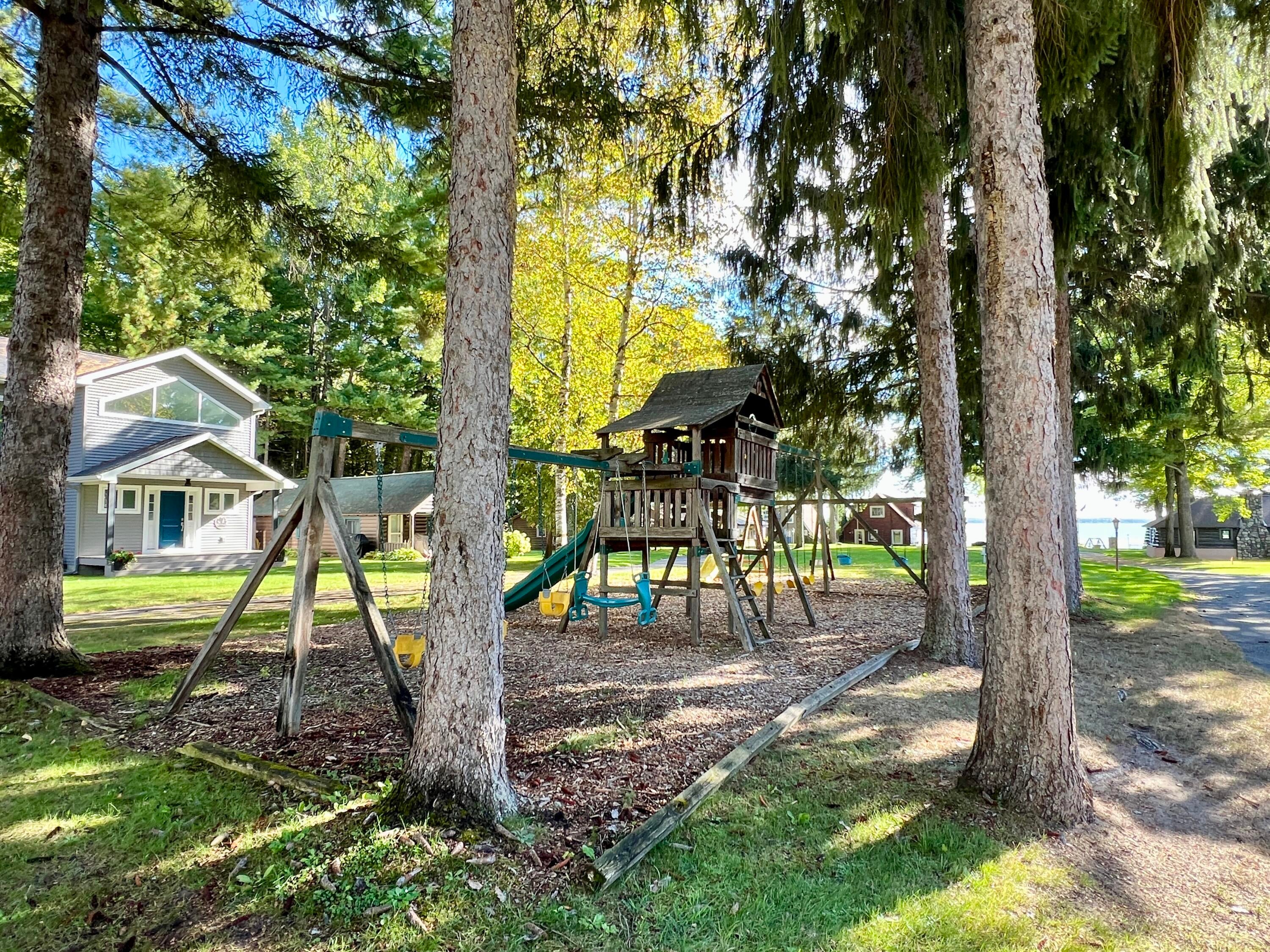 2232 North Birchwood Access Road Cheboygan, MI 49721 - Photo 74 of 84 Gallery Image 74