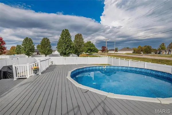 $365,900 | 2 Trail Blaze Circle, Festus, MO 63028