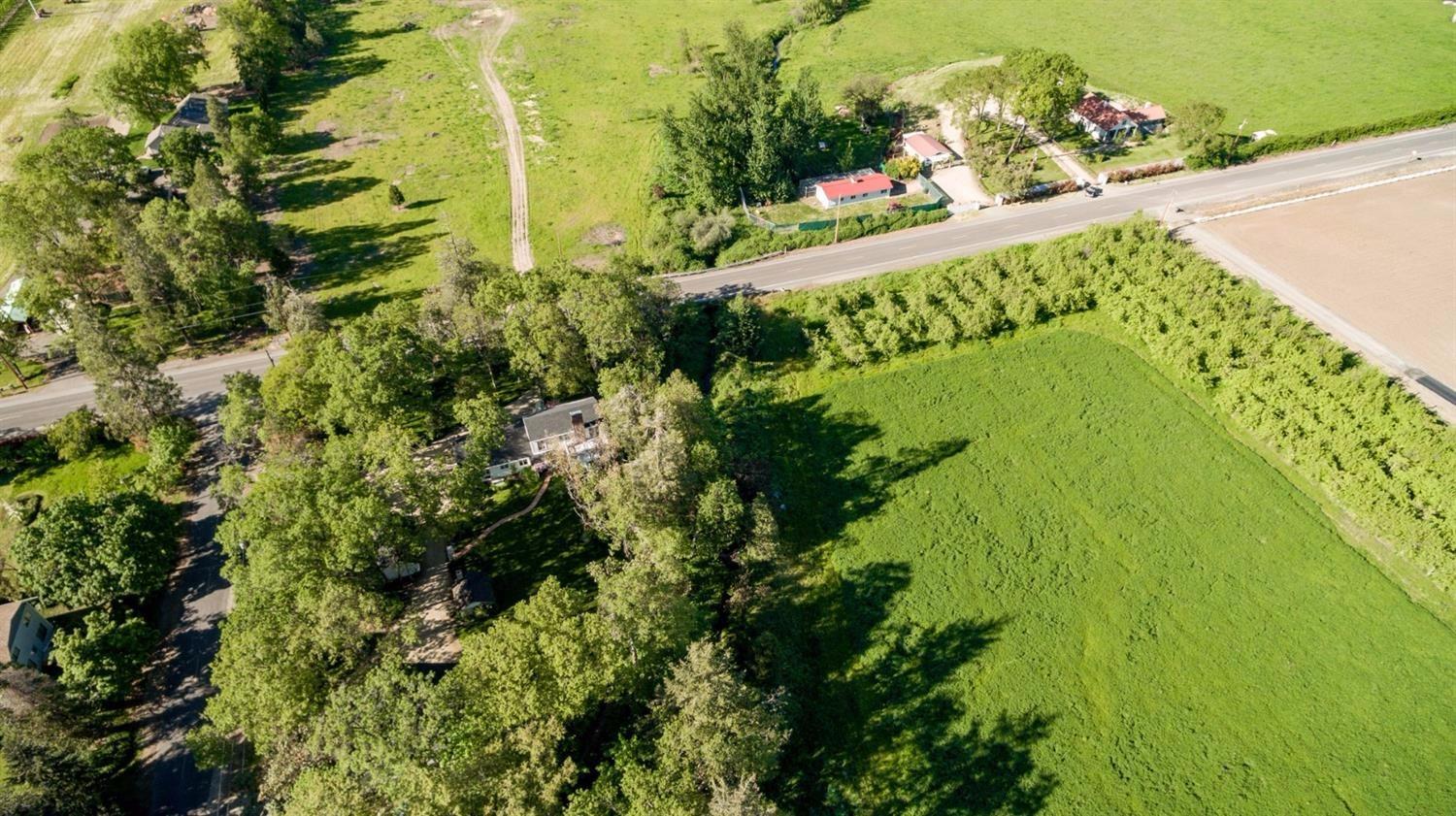 1975 Houston Road Phoenix, OR 97535 - Photo 4 of 33 Looking down on home site. Can still see