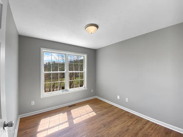 $249,900 | 302 Grover Reece Road, Trade, TN 37691