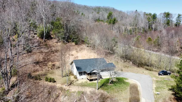 $249,900 | 302 Grover Reece Road, Trade, TN 37691