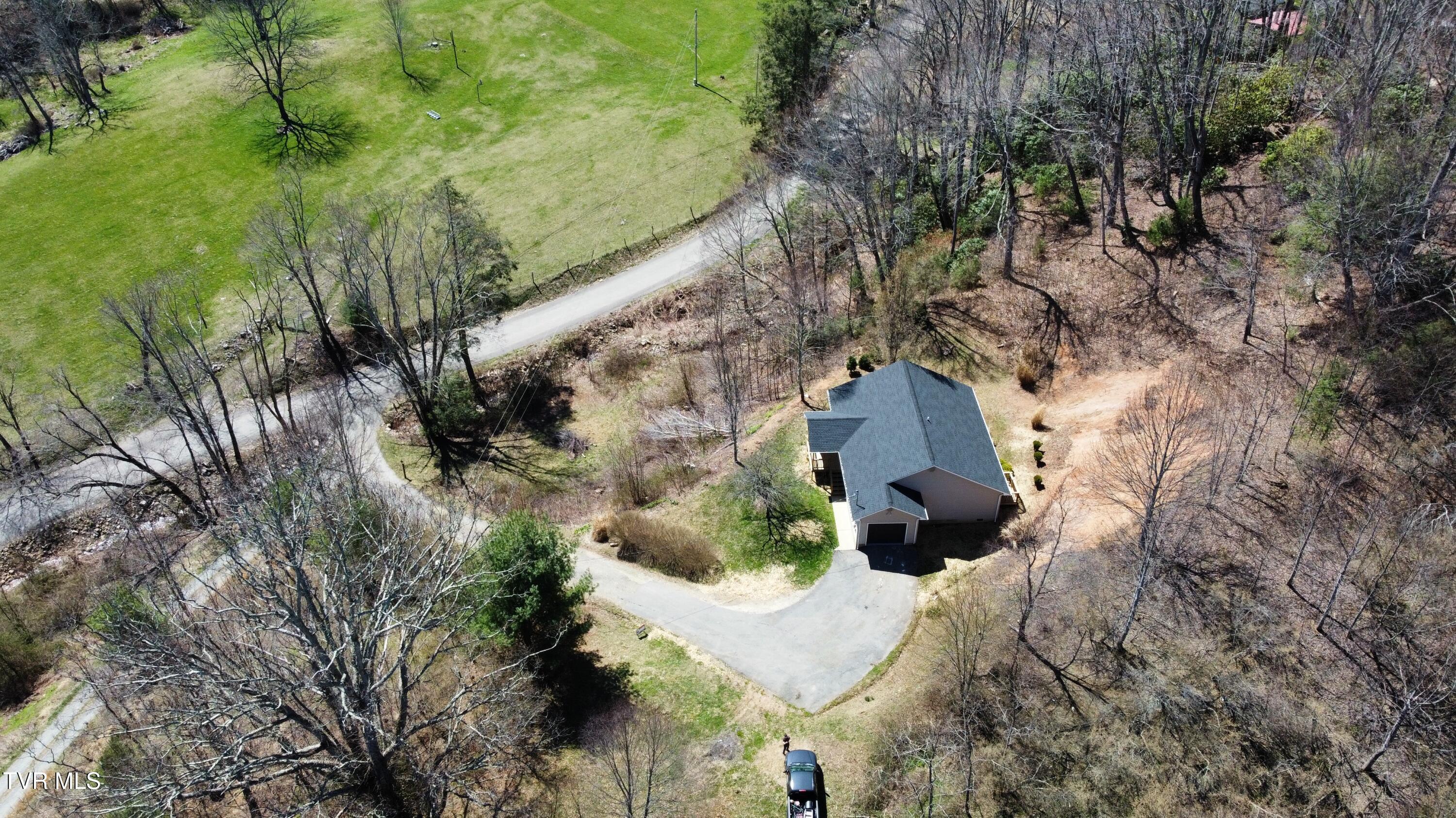 302 Grover Reece Road Trade, TN 37691 - Photo 26 of 29 26A - Aerial - Side ViewJPG