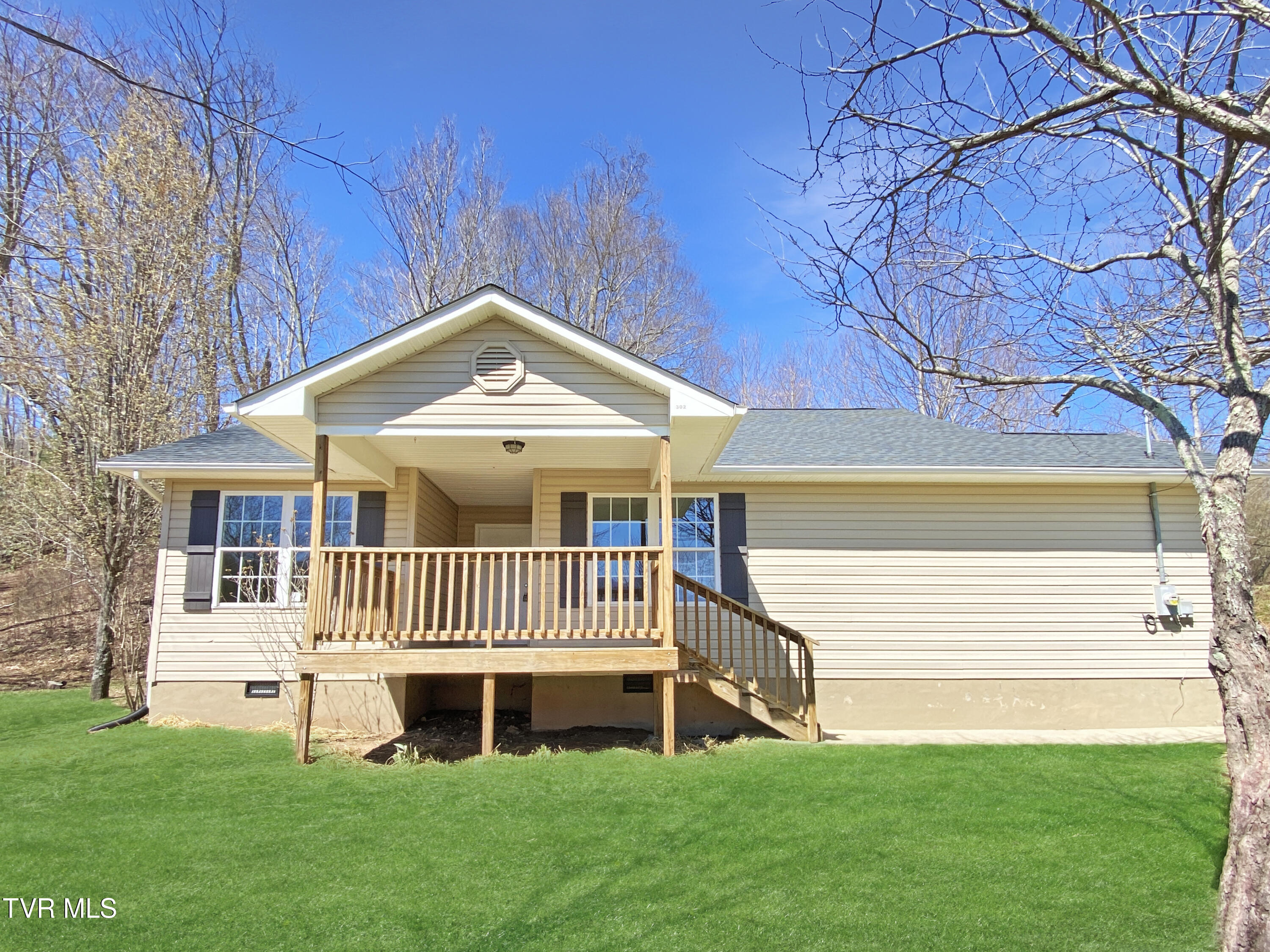 302 Grover Reece Road Trade, TN 37691 - Photo 3 of 29 2 - Front Exterior 1