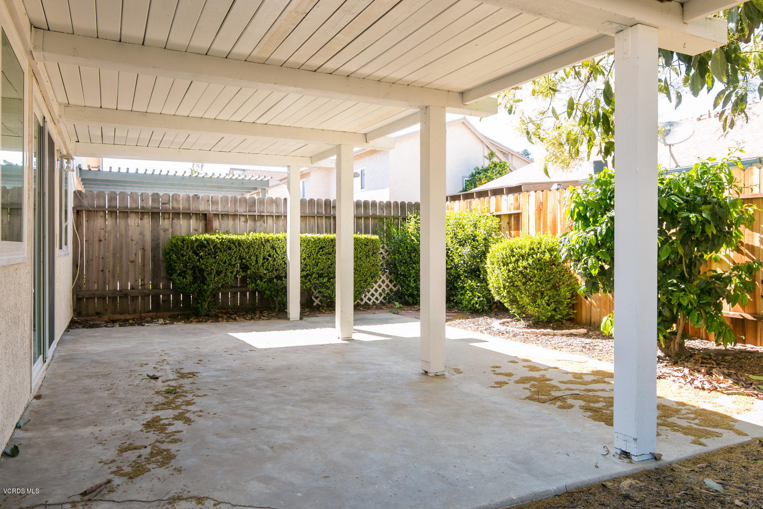 155 Ripley Street Camarillo, CA 93010 - Photo 19 of 22 155 Ripley St-MLS_Size-019-17-Patio-1500