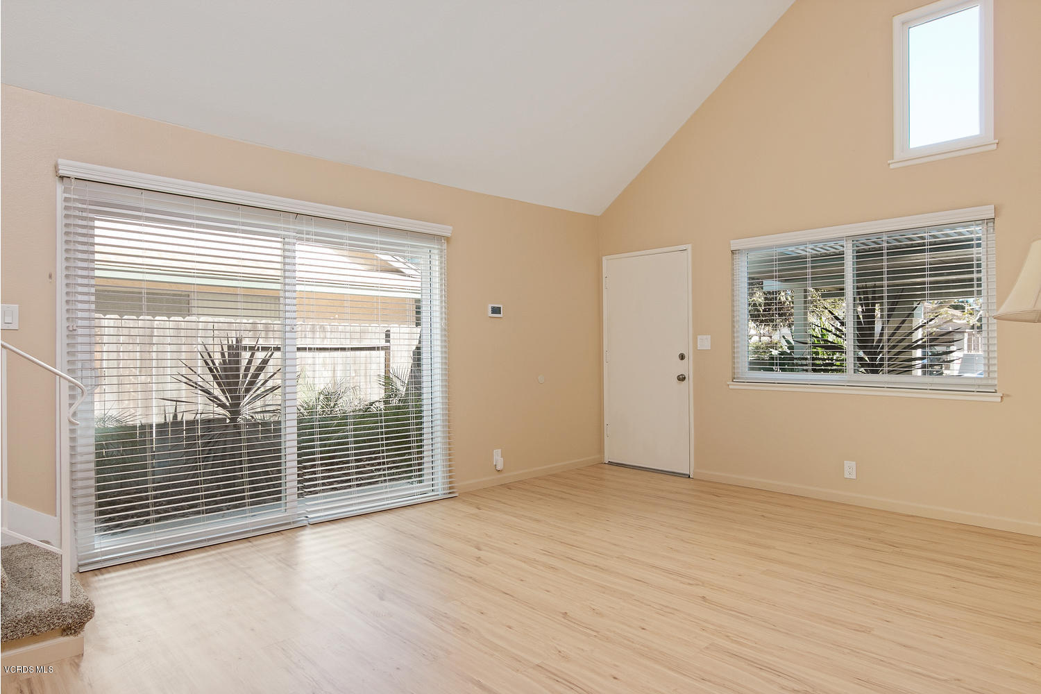155 Ripley Street Camarillo, CA 93010 - Photo 6 of 22 155 Ripley St-MLS_Size-006-22-Living Roo