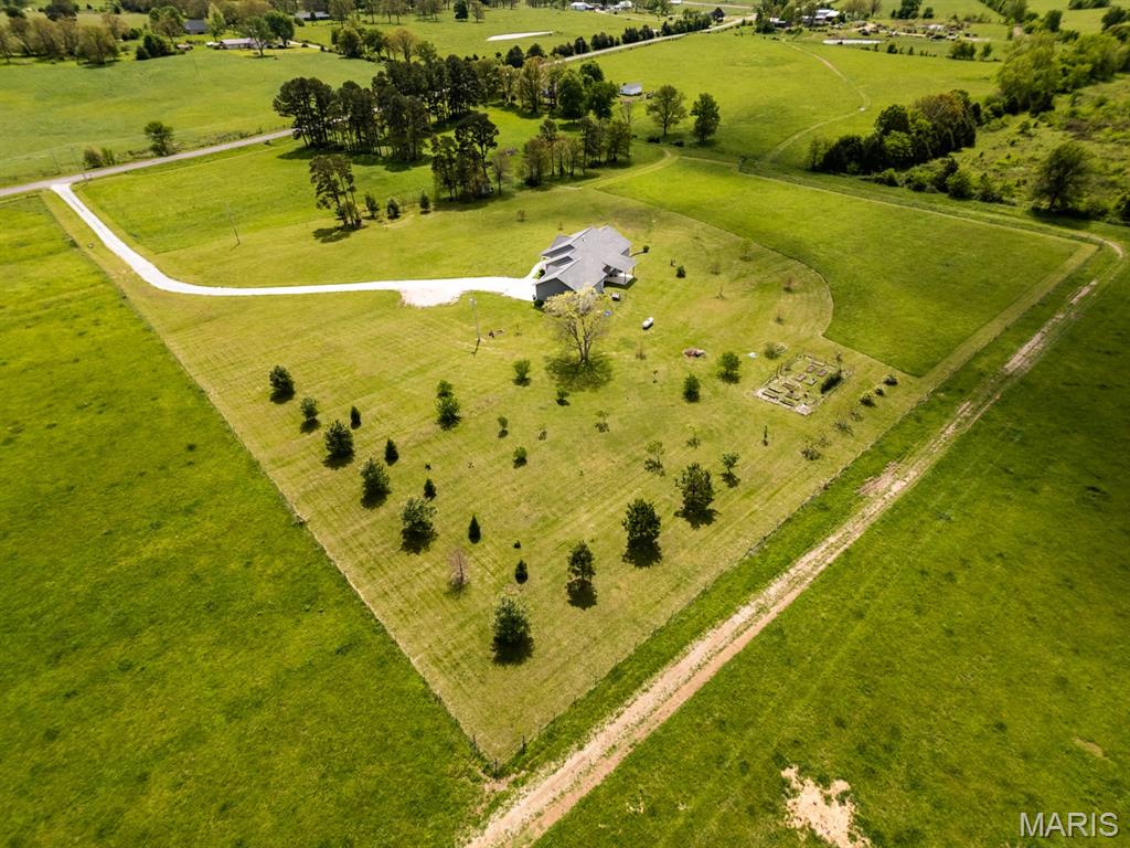 13033 Shafer Road Licking, MO 65542 - Photo 45 of 51