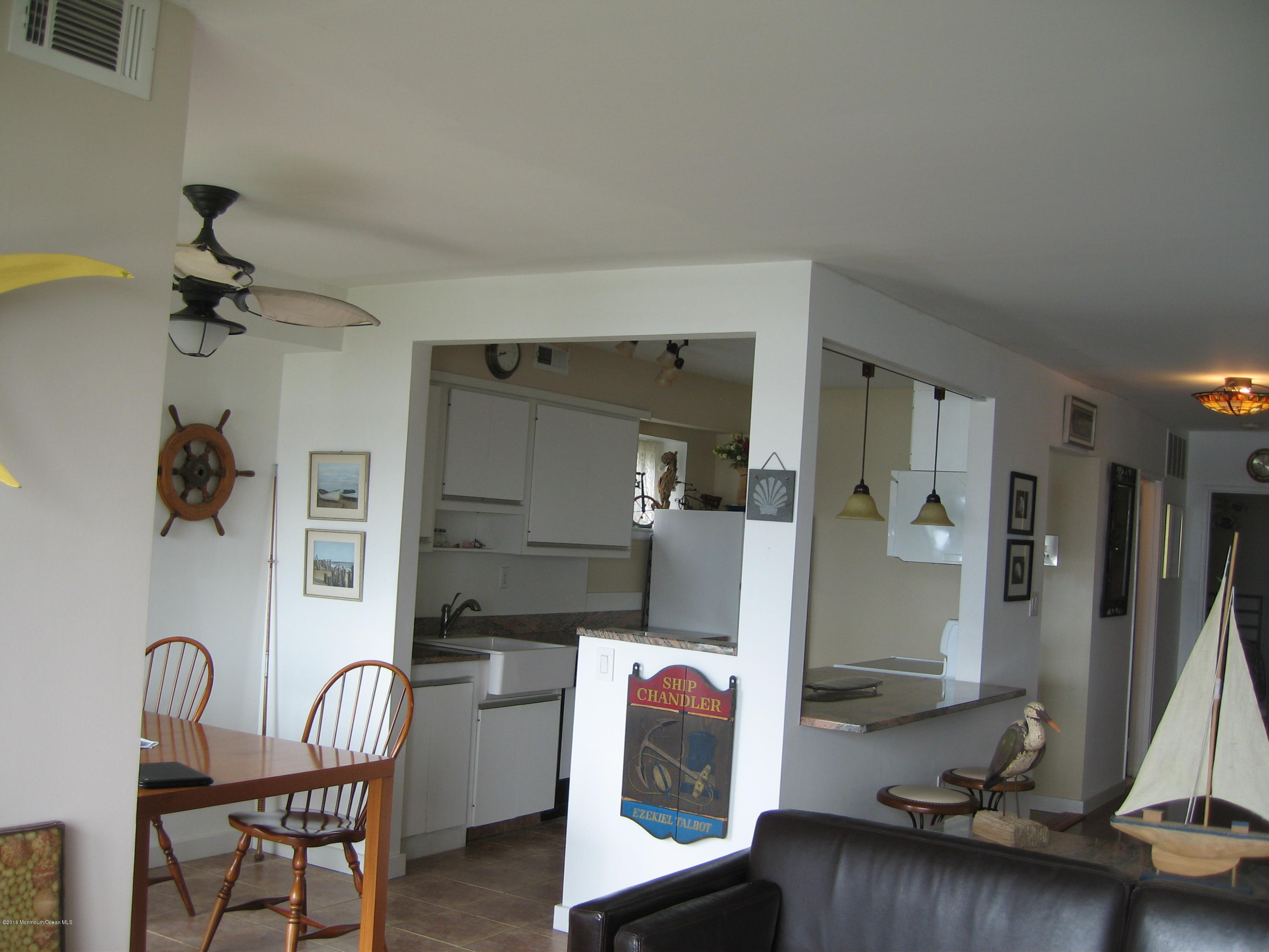200 Portland Road, Unit A22 Rumson, NJ 07760 - Photo 5 of 6 IMG_2692