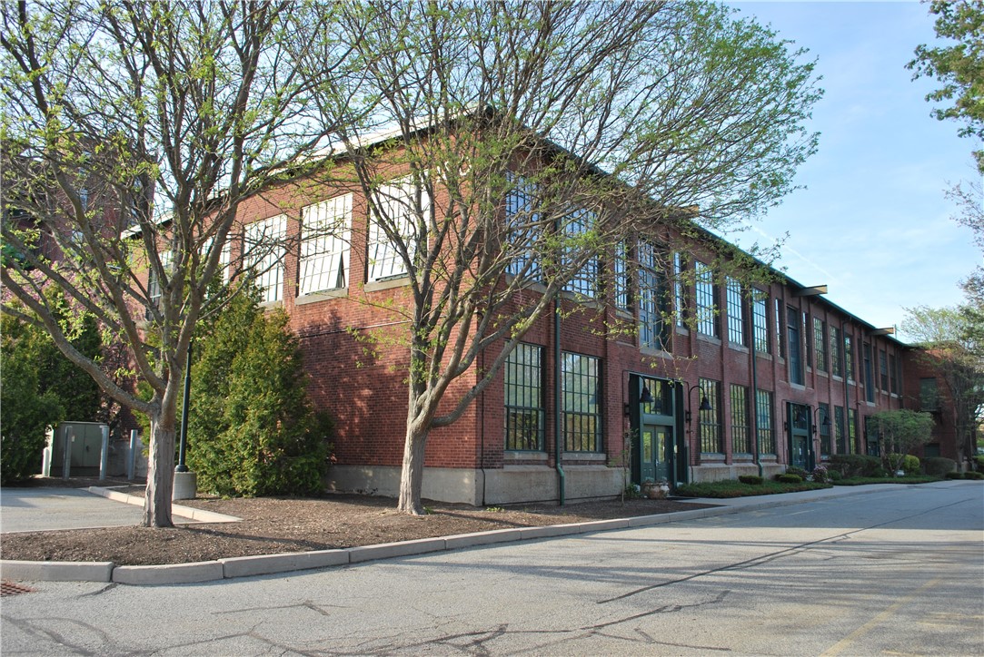 180 Allen Street, Unit 104 Woonsocket, RI 02895 - Photo 14 of 14