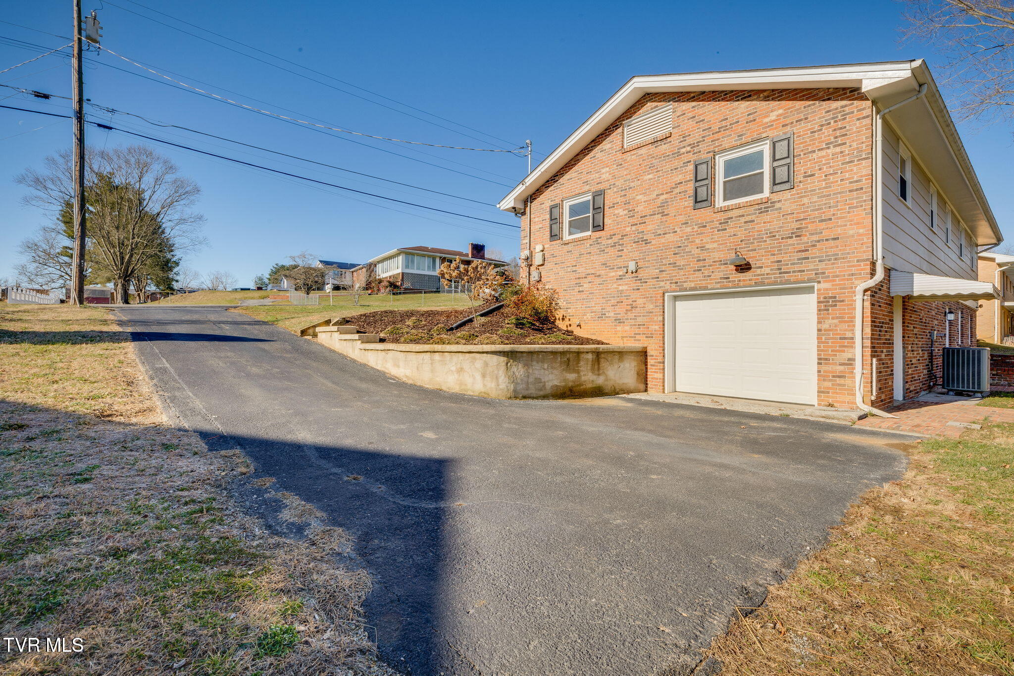 146 Carlton Road Bristol, TN 37620 - Photo 33 of 46 029