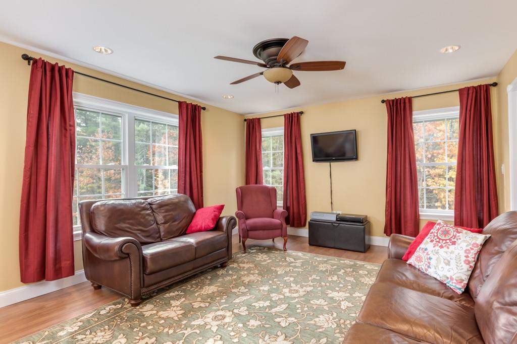 126 Hackett Mills Road Poland, ME 04274 - Photo 10 of 29 Living Room