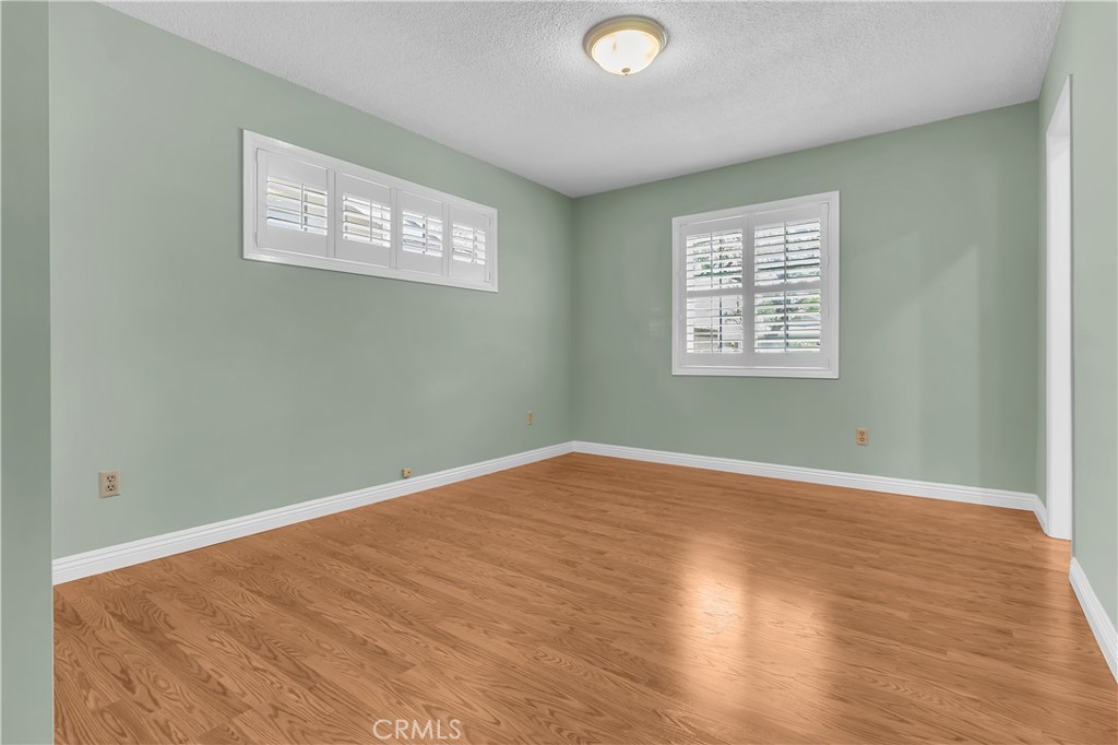 2874 Heather Road Long Beach, CA 90815 - Photo 16 of 37 Primary bedroom