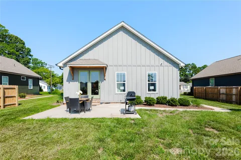 $420,000 | 117 Roper Street, Belmont, NC 28012