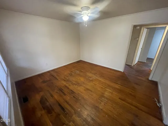 $950 | 429 Rose Lane, Raleigh, NC 27610