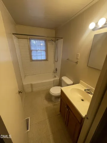 $950 | 429 Rose Lane, Raleigh, NC 27610