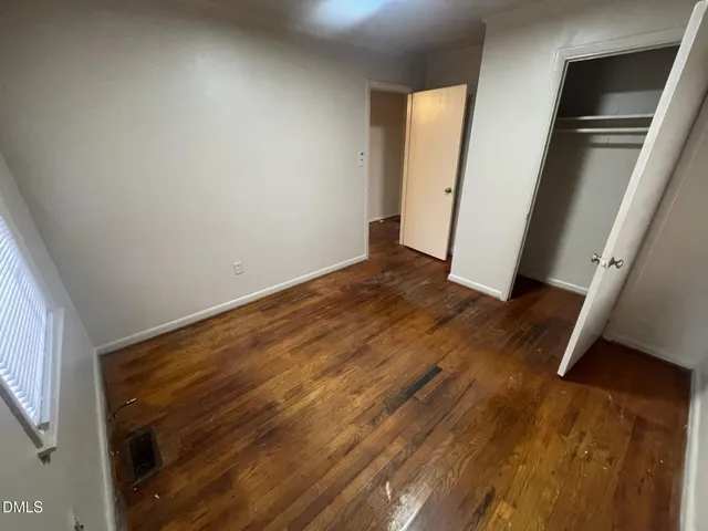 $950 | 429 Rose Lane, Raleigh, NC 27610