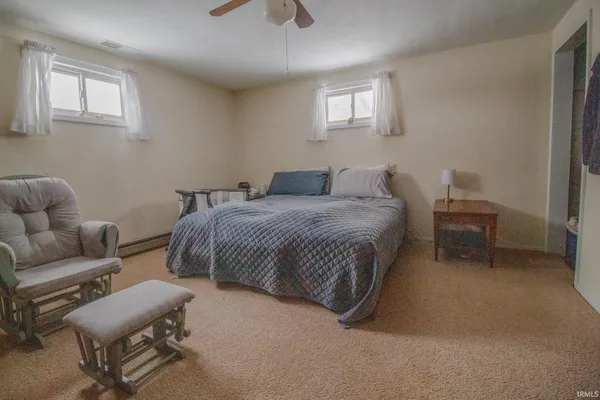 $155,000 | 225 Angling Road, Farmland, IN 47340