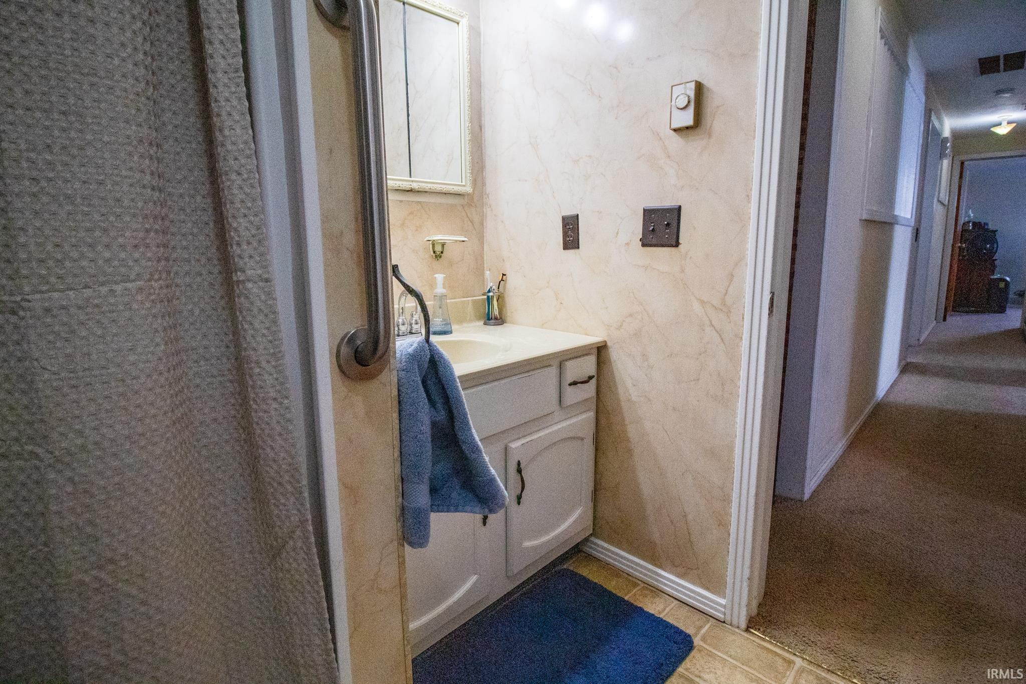 225 Angling Road Farmland, IN 47340 - Photo 22 of 25