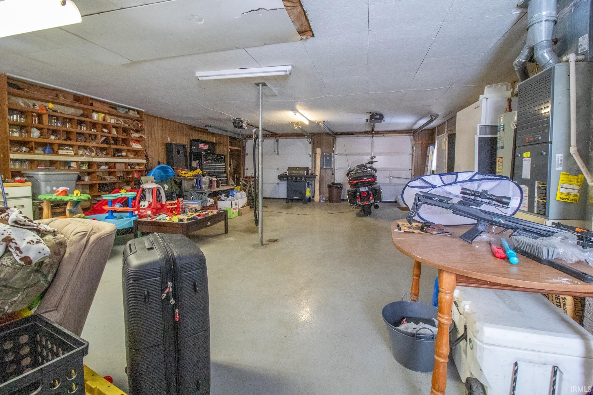 225 Angling Road Farmland, IN 47340 - Photo 23 of 25