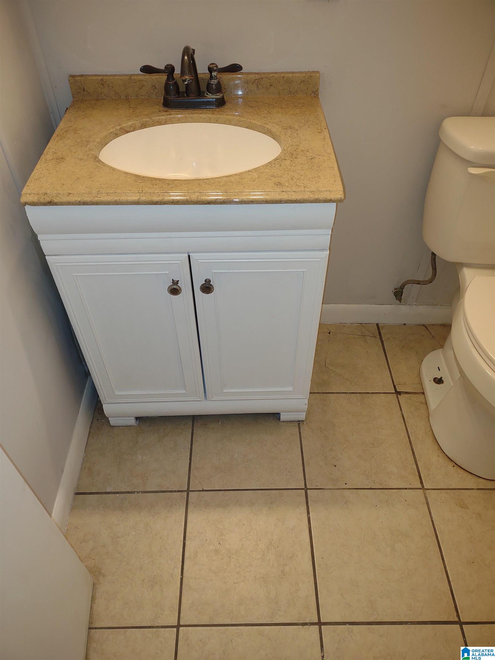 1419 Pelham Street Anniston, AL 36201 - Photo 27 of 67