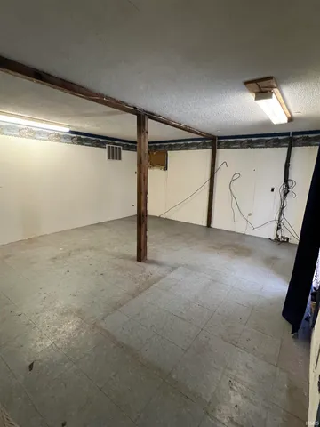 $110,000 | 810 East Main Street, Jasonville, IN 47438