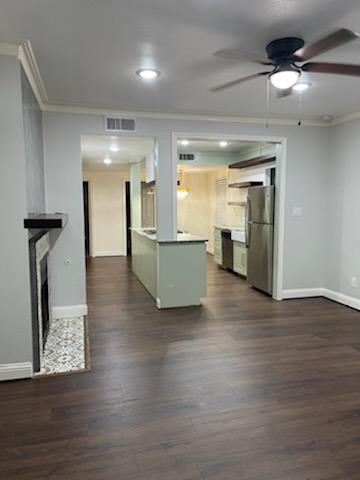142 2nd Street Sugar Land, TX 77498 - Photo 8 of 9