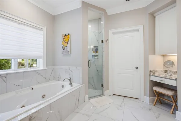 $1,995,000 | 681 North Tomahawk Trail, Vero Beach, FL 32963