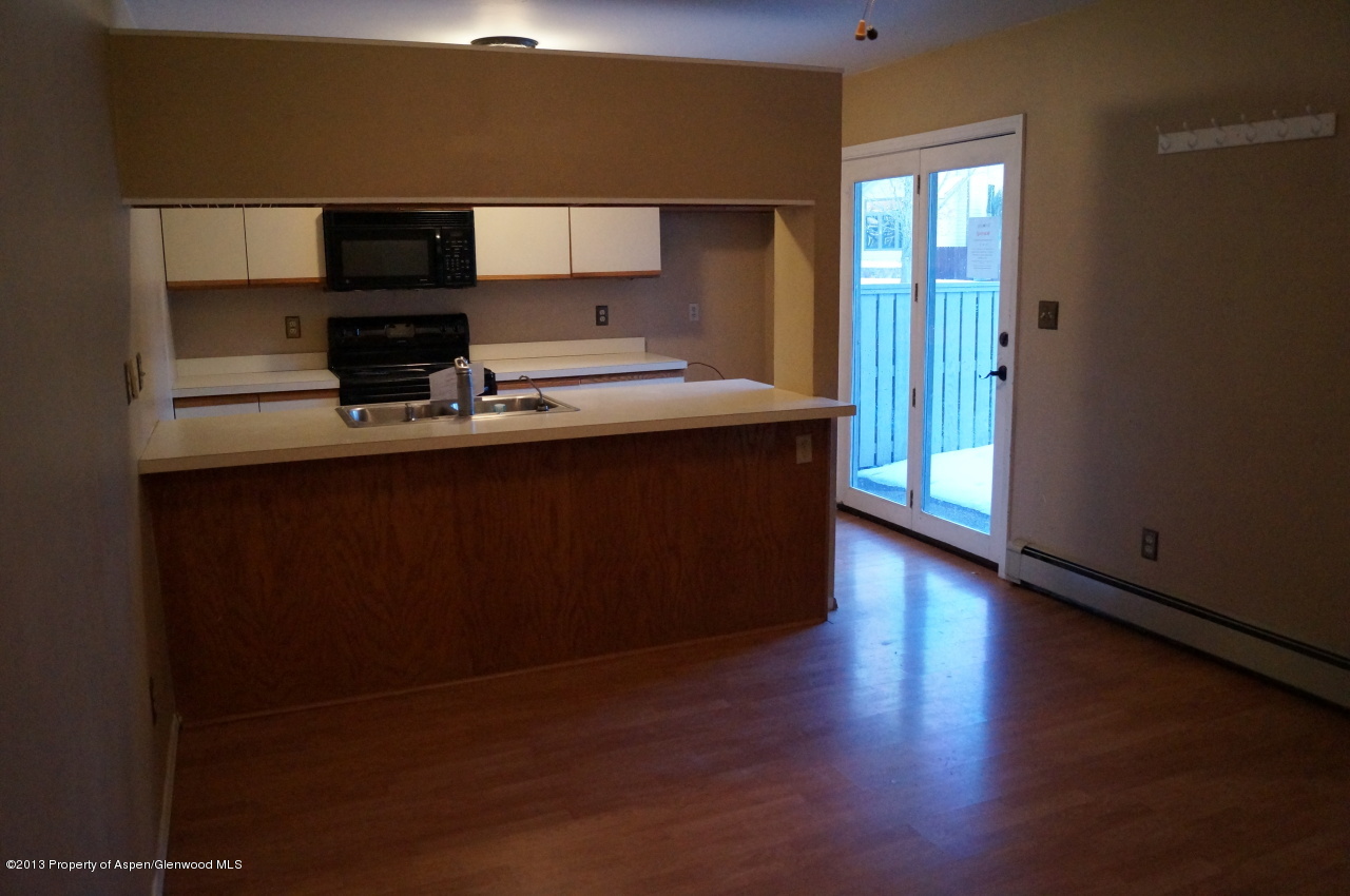 1202 Devon Court, Unit 202 Basalt, CO 81621 - Photo 7 of 15 DSC01160