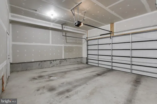 $3,500 | 13220 Tivoli Lake Boulevard, Silver Spring, MD 20906