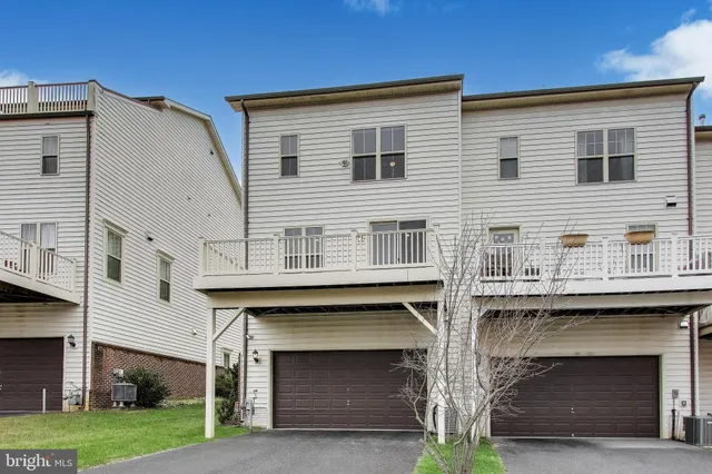 $3,500 | 13220 Tivoli Lake Boulevard, Silver Spring, MD 20906