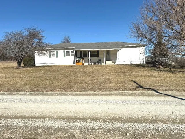 $294,000 | 17629 Key Avenue, Pattonsburg, MO 64670