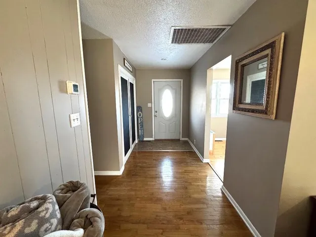 $294,000 | 17629 Key Avenue, Pattonsburg, MO 64670