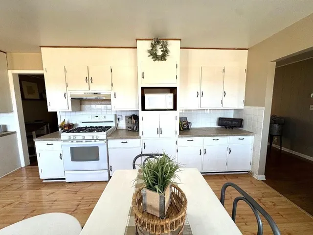 $294,000 | 17629 Key Avenue, Pattonsburg, MO 64670