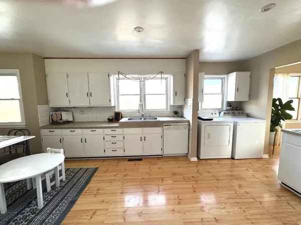 $294,000 | 17629 Key Avenue, Pattonsburg, MO 64670