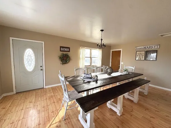 $294,000 | 17629 Key Avenue, Pattonsburg, MO 64670