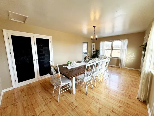 $294,000 | 17629 Key Avenue, Pattonsburg, MO 64670