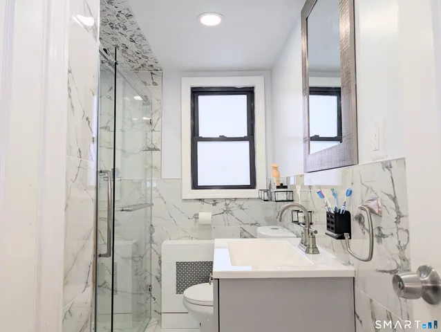 $499,000 | 170 Edgewood Street, Stratford, CT 06615