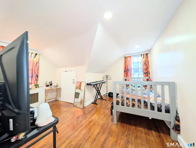 $499,000 | 170 Edgewood Street, Stratford, CT 06615