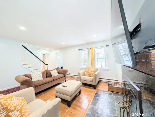 $499,000 | 170 Edgewood Street, Stratford, CT 06615