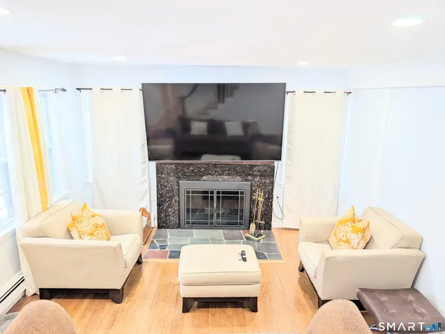 $499,000 | 170 Edgewood Street, Stratford, CT 06615