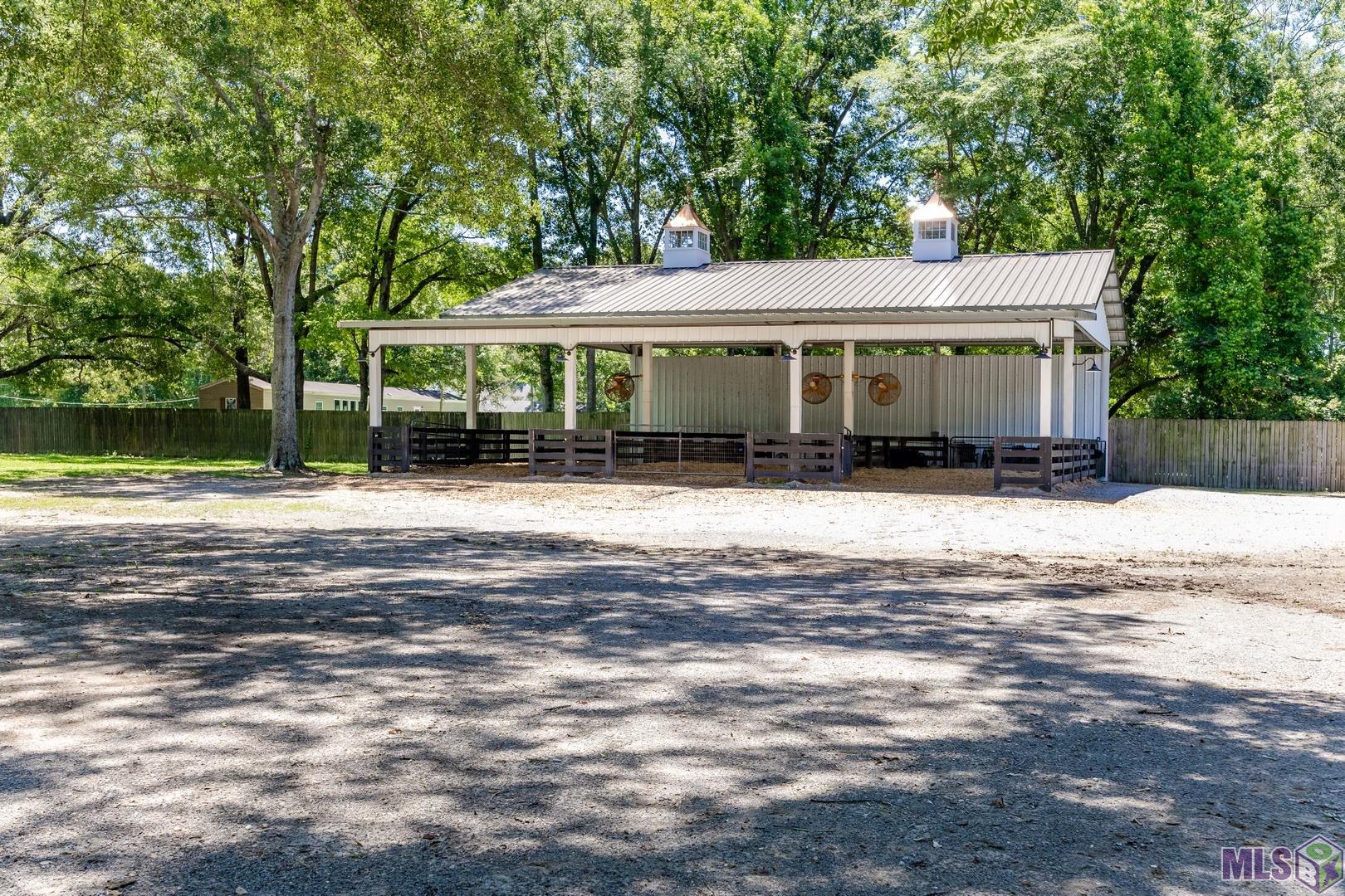 19919 Tucker Road Zachary, LA 70791 - Photo 6 of 42 Gallery Image 6