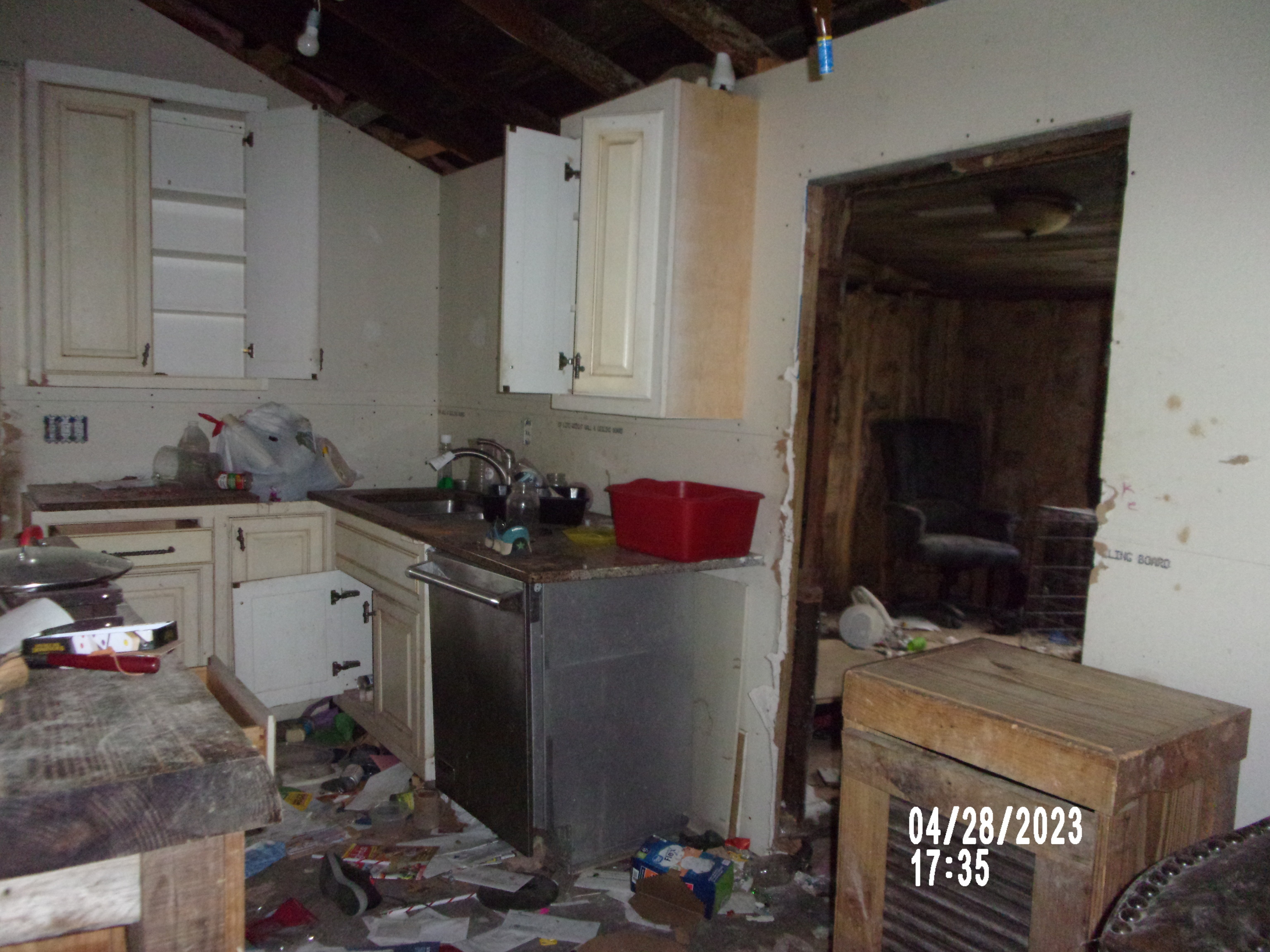 3215 North Waterloo Road Connersville, IN 47331 - Photo 14 of 22