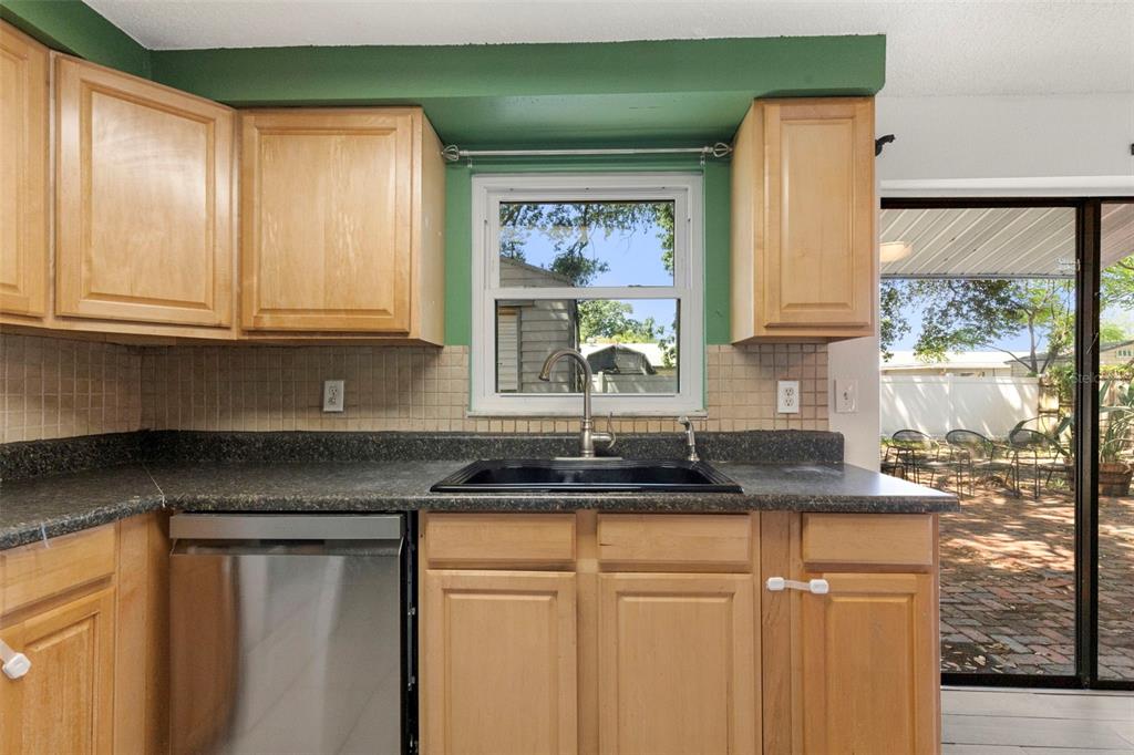 5557 146th Terrace North Clearwater, FL 33760 - Photo 13 of 45
