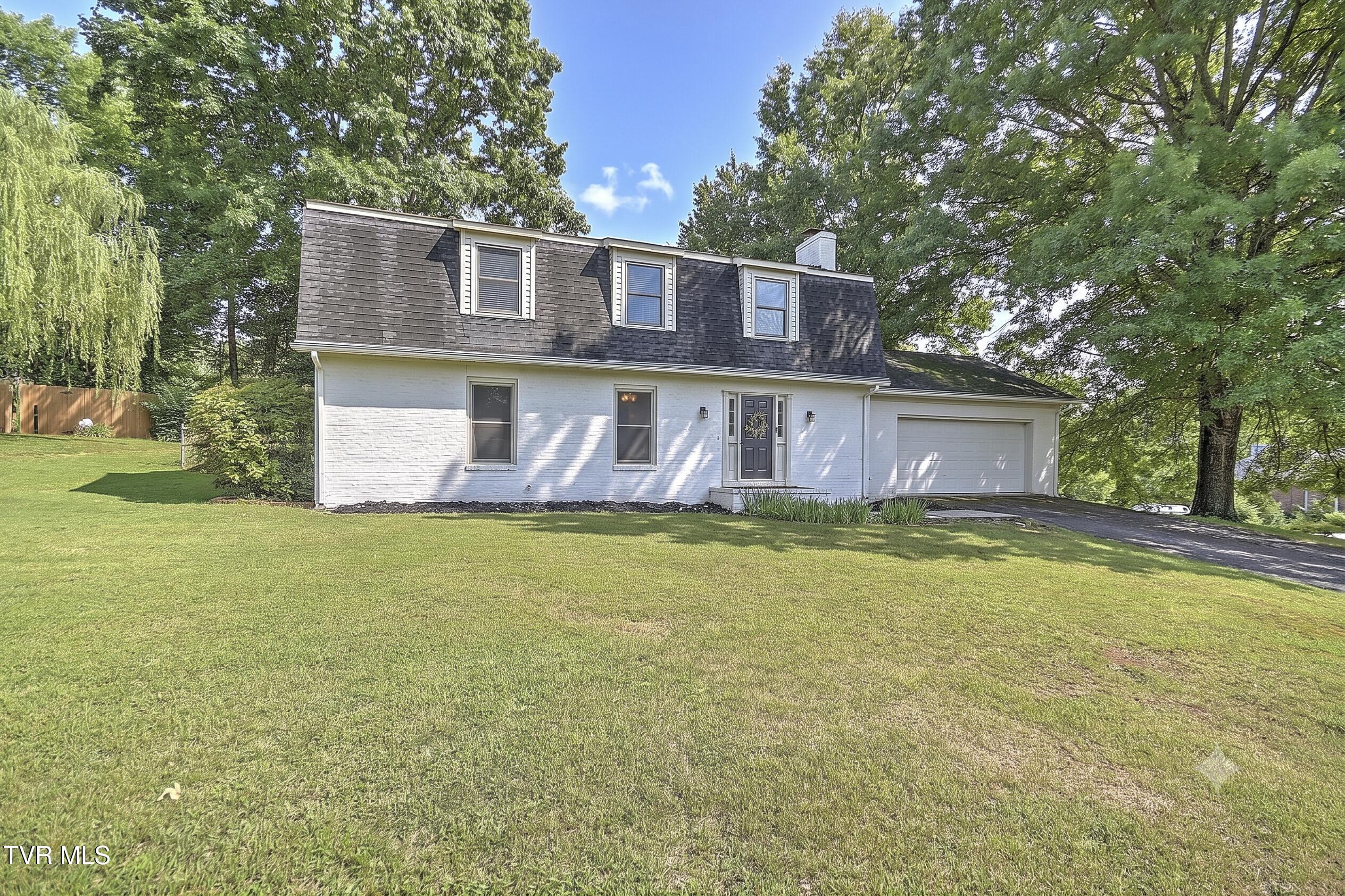 200 Tiffany Road Bristol, TN 37620 - Photo 1 of 49 Tiffany4