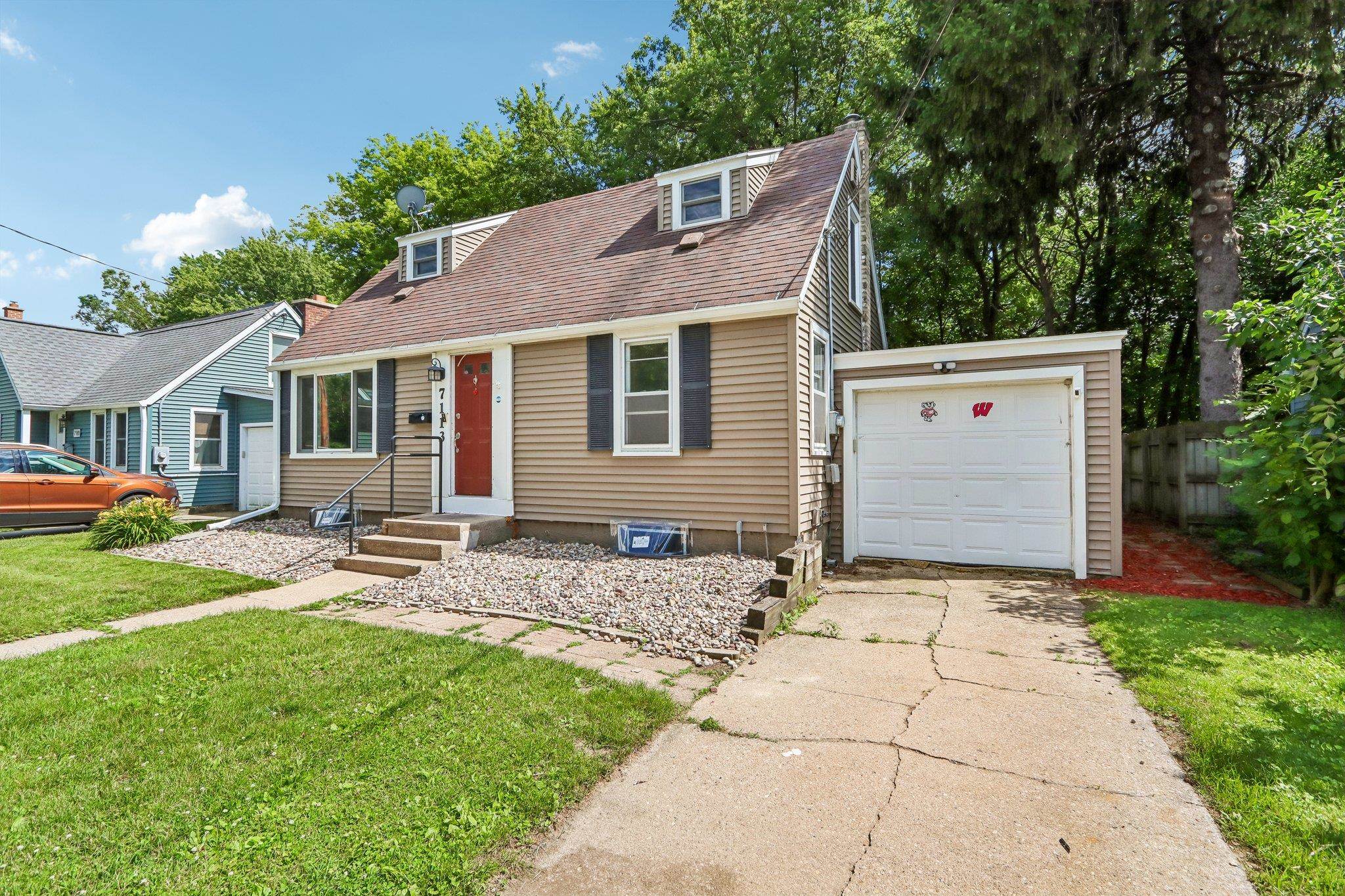 7113 South S Middleton, WI 53562 - Photo 40 of 46