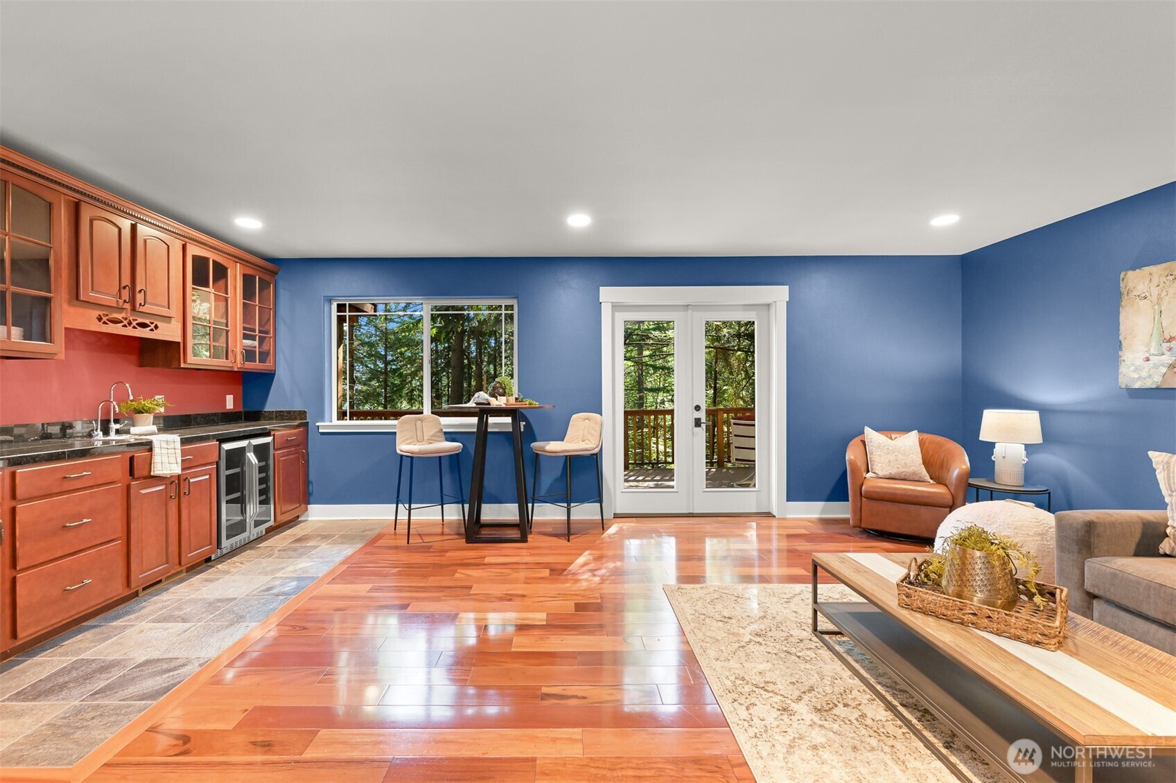 14 Gooseberry Circle Bellingham, WA 98229 - Photo 25 of 40 a living room with furniture and a kitchen
